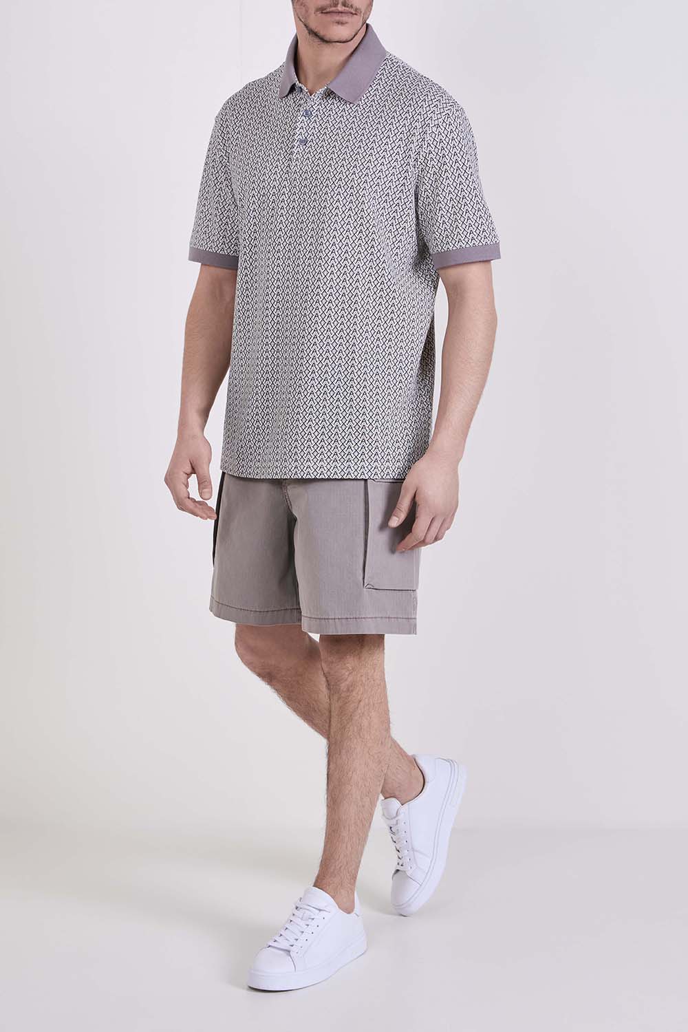 חולצת פולו בגזרה ישרה